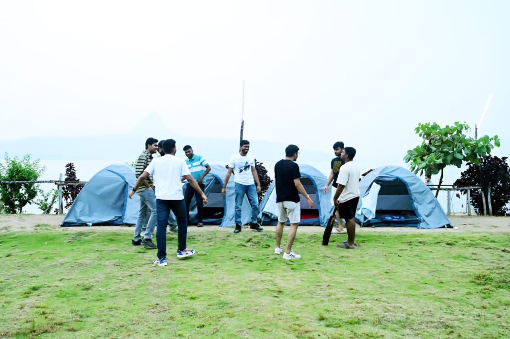 Best Pawna Lake Camping for Friends